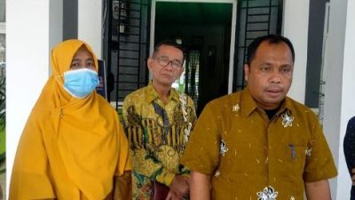 Baharudin, S.H Ketua DPRD Kabupaten Pelalawan kunjungi SMAN 1 Pangkalan Kerinci