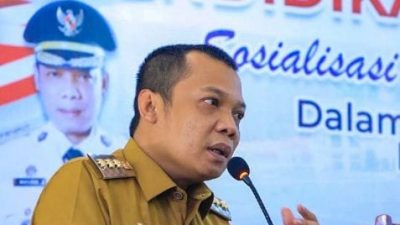 Pj Wali Kota Pekanbaru Muflihun Ancam Mutasi Kepala Sekolah Main-Main Saat PPDB