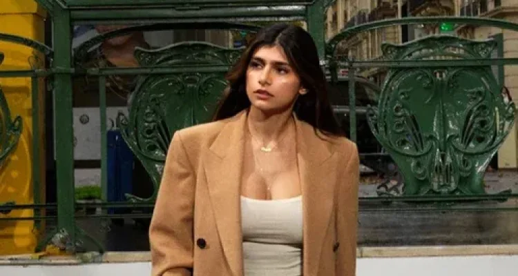 Mia Khalifa telah luncukan Brand Baru "Sheytan"