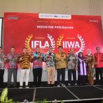 Bupati Bengkalis Terima Penghargaan Indonesia Inspirational Women Award 2023