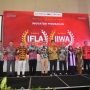 Bupati Bengkalis Terima Penghargaan Indonesia Inspirational Women Award 2023