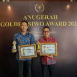 Peduli Perkembangan Dunia Olahraga, Bupati Kasmarni Terima Penghargaan Golden Award