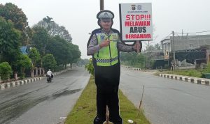 Satlantas Polres Pelalawan Tebar Polisi Samaran