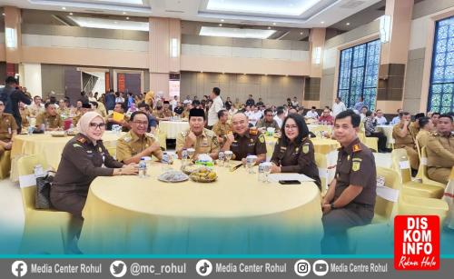Bupati Rohul H. Sukiman  Teken Mou Bersama Kejati Riau