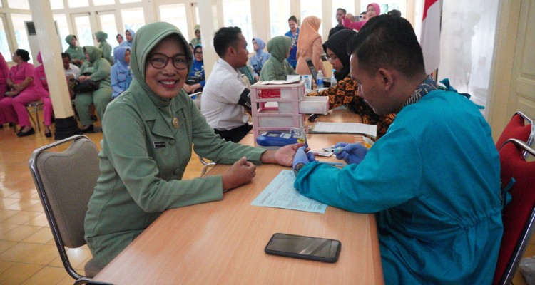 Peserta Donor darah DWP DIY bersama PMI cabang kota Yogyakarta (Istimewa)