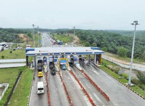 Menjelang Akhir Pekan Volume Kendaraan TolTrans Sumatera Meningkat Signifikan