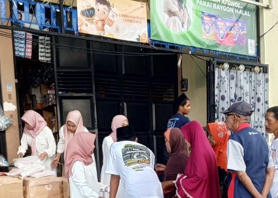 Arrahman Grosir yang beralamat di Perum Argopuro desa Pesisir