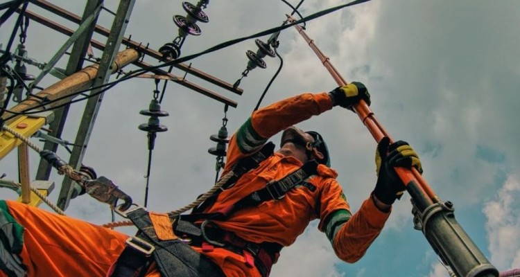 PLN, Polda, dan Pemprov Riau Perkuat Sinergi Jelang Idul Fitri 1445 H untuk Pastikan Pasokan Listrik Aman