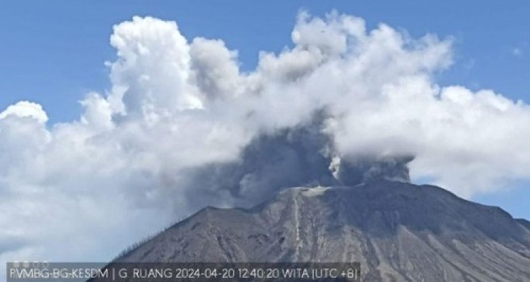 Dampak Erupsi Gunung Ruang, Bandara Sam Ratulangi Manado Diperpanjang Sampai Senin