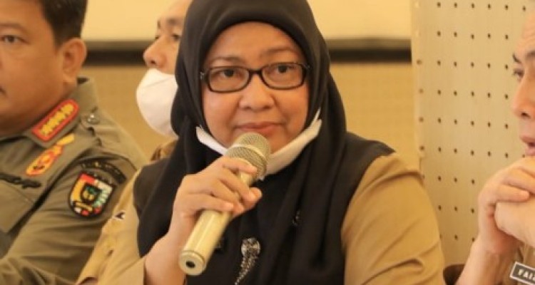 Kepala Disdukcapil Kota Pekanbaru, Irma Novrita