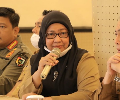 Kepala Disdukcapil Kota Pekanbaru, Irma Novrita