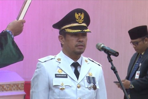 Risnandar Mahiwa Dilantik Sebagai Pj Wali Kota Pekanbaru
