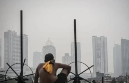 Darurat Kesehatan, Udara DKI Jakarta Nomor Tiga Terburuk di Dunia