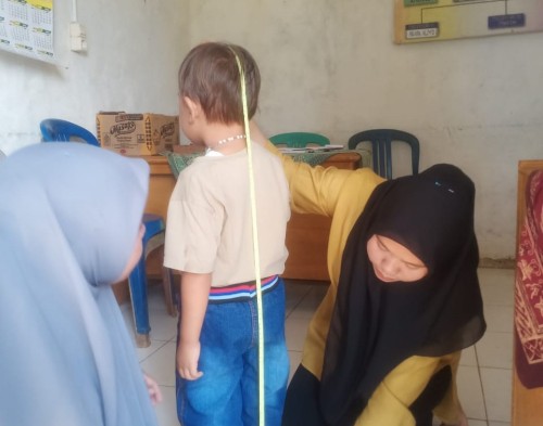 Posyandu Balita Desa Sinarpagi Tingkatkan Kesehatan Anak