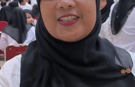 ### Pj Gubernur Riau Serahkan SK PPPK: Tyas Friandari Bersyukur