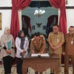Bupati Ugas Irwanto, S.Sos., M.Si menghadiri audiensi Strategi Sanitasi Kabupaten Probolinggo