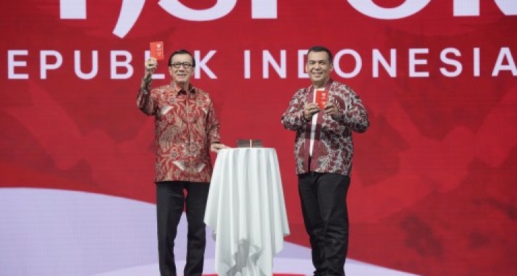 Paspor Republik Indonesia Berubah Warna