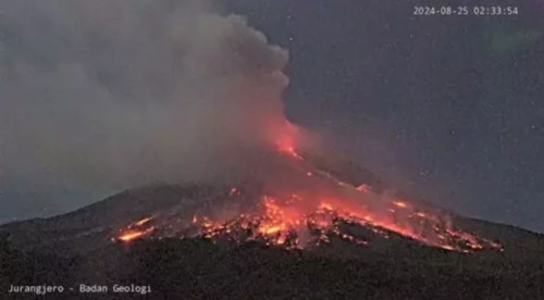 Waspada: Gunung Merapi Terus Mengeluarkan Guguran Lava, BPPTKG Ingatkan Potensi Bahaya