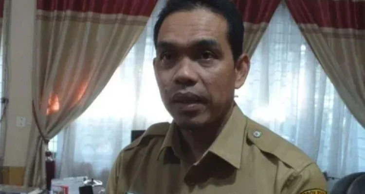 Plt Kadisdik Riau Tegas: