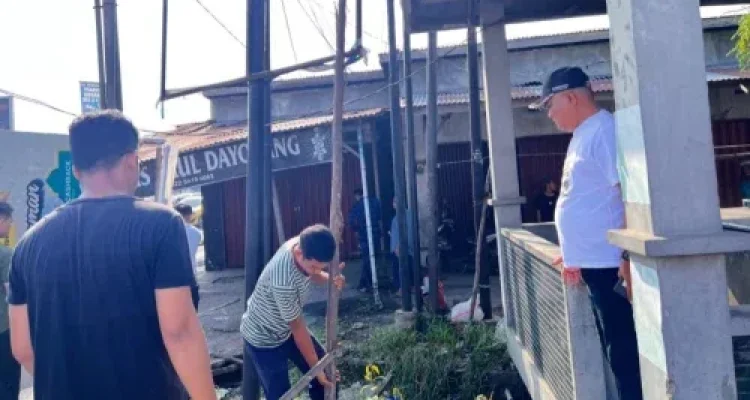 Pos Pengawasan Lalu Lintas di Simpang Garuda Sakti