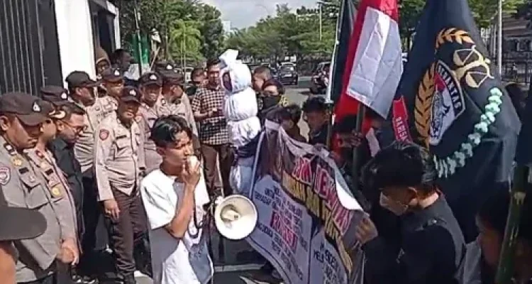 dugaan korupsi videotron Pekanbaru