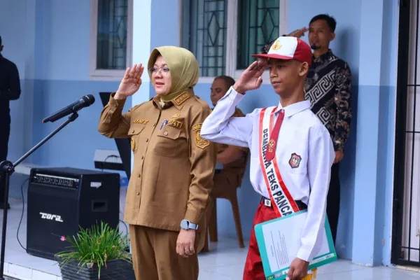 Bupati Afni Motivasi Siswa SLB Siak