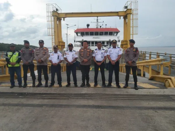 Petugas BPTD dan KSOP Bersinergi Jaga Keamanan Pelabuhan Mengkapan