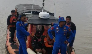 Kapal Nelayan Karam Ditabrak Tugboat di Perairan Rangsang, Satu Orang Hilang