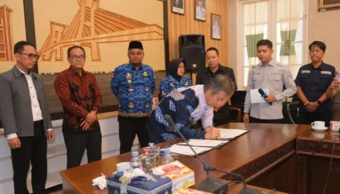 PT SKY Tanam Modal Rp1,7 Triliun di Kawasan Industri Tanjung Buton, Bupati Siak: Investasi Ini Bukti Nyata Kepercayaan Asing