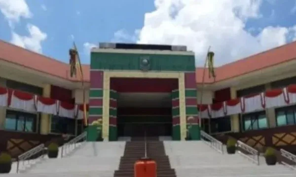 DPRD Riau dan Pemprov