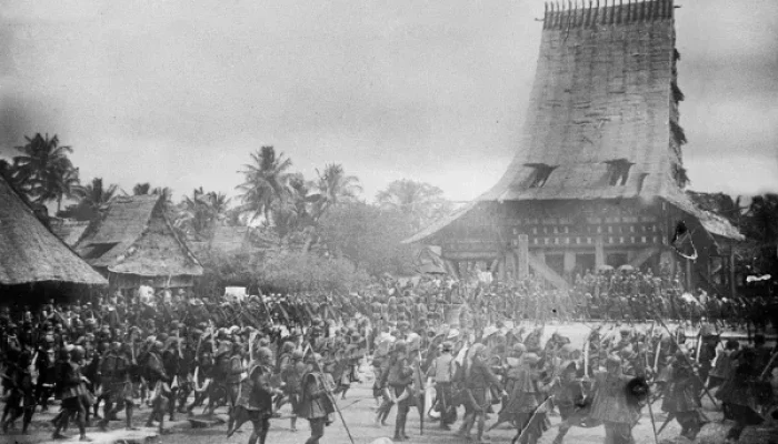 Sejarah dan Keunikan Suku Nias: Warisan Megalitik dari Pulau Nias
