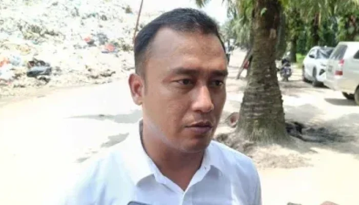 Gunungan Sampah Pekanbaru 25 Meter, Solusi Masih Tertahan Regulasi