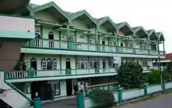 Tragedi Ponpes Al-Khoziny Sidoarjo: 49 Santri Meninggal, Sorotan Tajam pada Keamanan Bangunan Pesantren