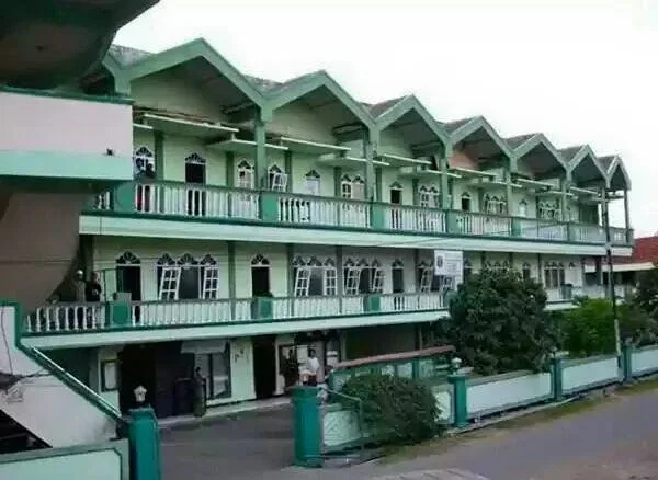 Tragedi Ponpes Al-Khoziny Sidoarjo: 49 Santri Meninggal, Sorotan Tajam pada Keamanan Bangunan Pesantren