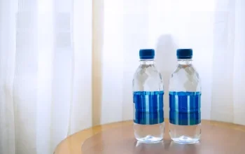 Bahaya Air Kemasan: Mikroplastik Picu Kanker dan Gangguan Hormon