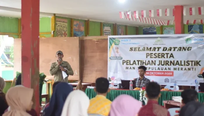 Menulis dari Perbatasan: MAN 2 Meranti Tanamkan Jiwa Jurnalis di Kalangan Pelajar