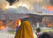 Pasar Kuok Hangus Terbakar, Warga Panik Tak Ada Petugas Damkar Datang