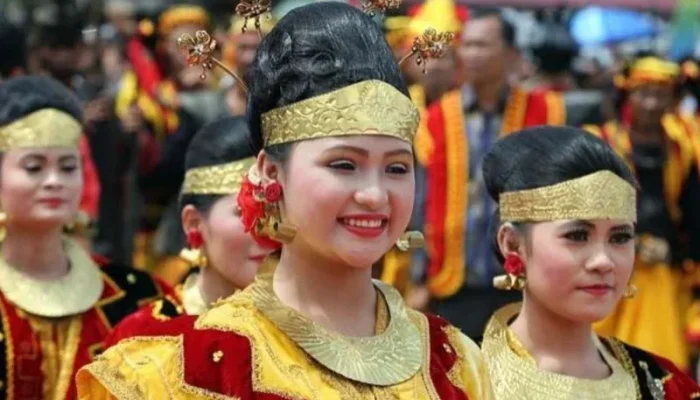 Kecantikan Wanita Suku Nias, Pesona Alami dari Timur yang Memikat Dunia