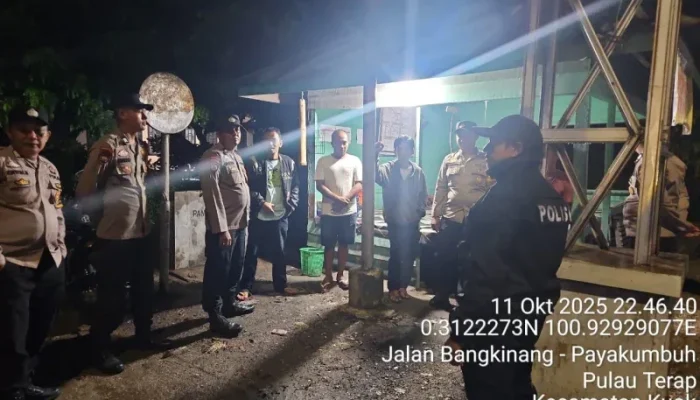 Jalin Silaturahmi, Kapolsek Bangkinang Barat Gencar Patroli Jaga Kampung Halaman