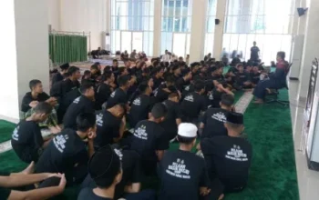 Gubernur Abdul Wahid Ajak Pelajar Pekanbaru Dekatkan Diri ke Masjid