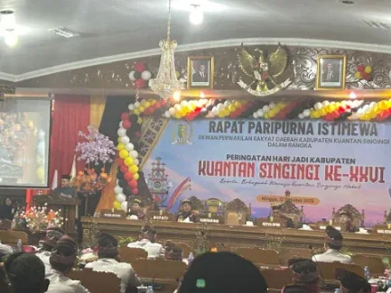 HUT ke-26 Kuansing, Gubernur Abdul Wahid Ajak Warga Bangkit dan Bersatu Membangun Daerah