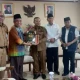 Gubernur Riau Terima Naskah Akademik Daerah Istimewa