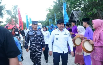 Sinergi Pemprov Riau dan Lanal Dumai, Bazar Murah di Bantan Diserbu Warga Pesisir