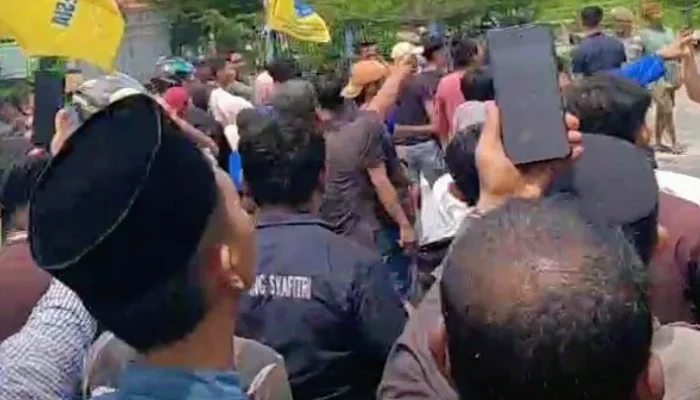 Janji Tak Ditepati, Mahasiswa dan Sopir Truk Desak Kadishub Bengkalis Mundur Jabatan