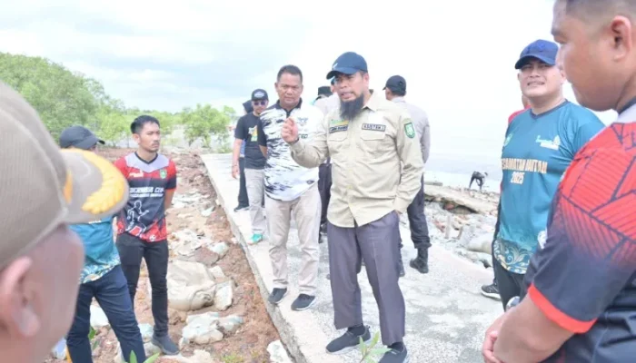Gotong Royong Lestarikan Alam: Bengkalis Wujudkan Green Policing Berkelanjutan