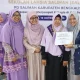 Pemkab Bengkalis Apresiasi Semangat Belajar Wisudawati Sekolah Lansia Muslimah