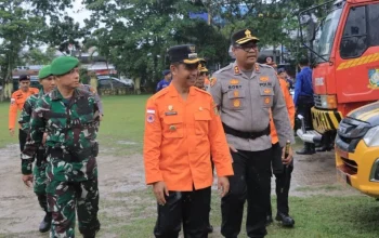 Pemkab Kampar Siaga Banjir di Tengah Hujan Deras, Bupati Ahmad Yuzar: Tak Ada Lagi Warga yang Tak Siap!