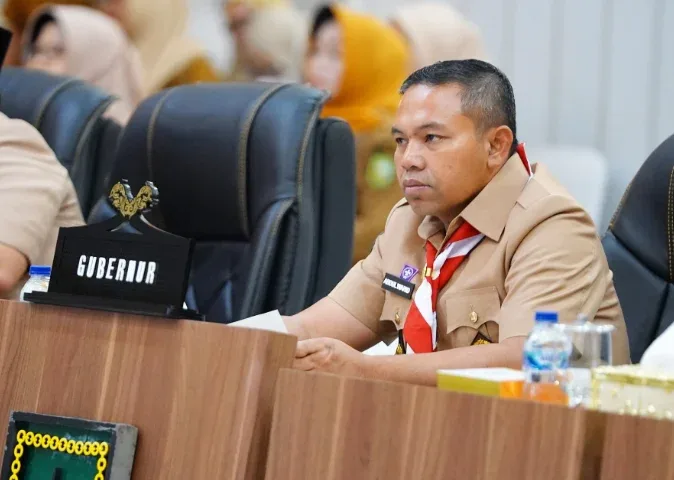 Gubernur Riau Fokus Kendalikan