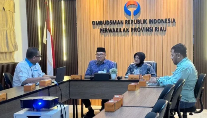Bupati Siak Bahas Penguatan Layanan Publik Bersama Ombudsman Riau