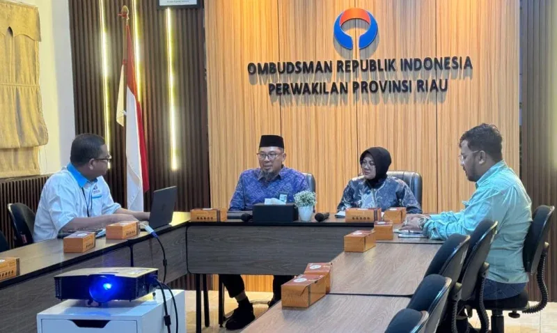 Bupati Siak Bahas Penguatan Layanan Publik Bersama Ombudsman Riau